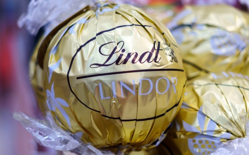 lindt-&-spruengli-isi-majoreaza-estimarile-de-vanzari-pentru-2025,-sustinuta-de-tranzitia-spre-ciocolata-premium