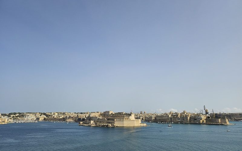 experienta-de-ce-sa-calatoresti-in-malta:-o-poveste-de-vara-printre-valuri,-cetati-si-plaje-care-iti-taie-respiratia