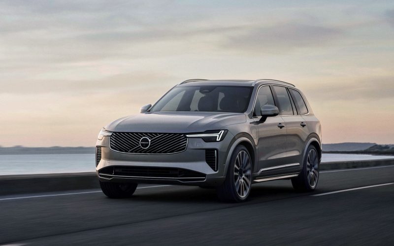 probleme-grave-la-volvo-xc90-plug-in-hybrid:-o-defectiune-de-software-poate-duce-la-pierderea-completa-a-franelor-video