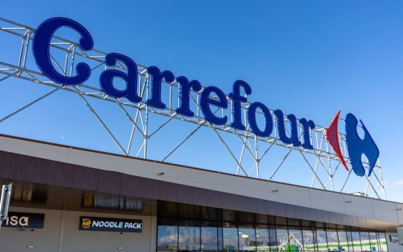 carrefour-vinde-noua-magazine-din-franta-pentru-70-de-milioane-de-euro