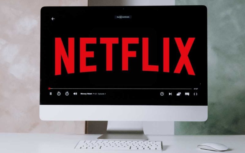 nemuritorii-se-intorc:-continuarea-de-pe-netflix-care-te-face-sa-simti-fiecare-glont.-e-pe-primul-loc-in-top