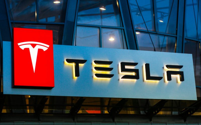 tesla-se-lanseaza-pe-piata-din-india