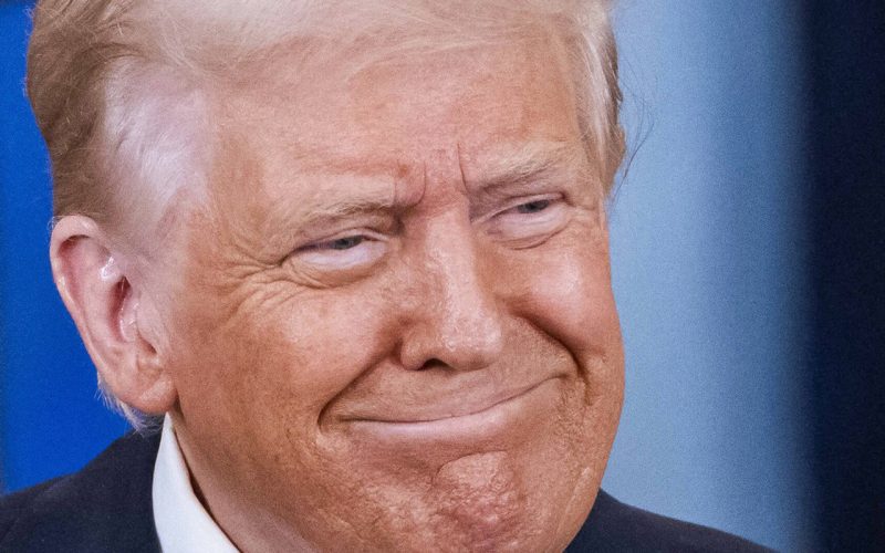 parfumul-lui-trump-promite-„victorie”,-dar-miroase-a-esec-si-costa-de-ti-ia-nasul-din-loc.-cum-il-percepe-presa-de-peste-ocean