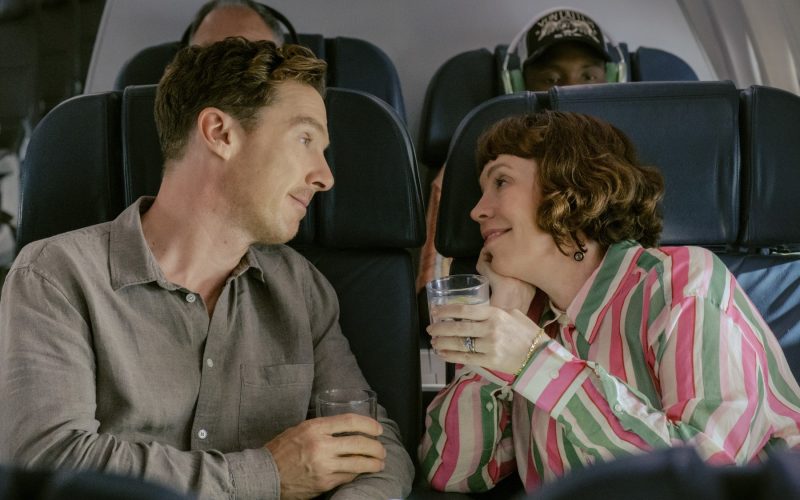 benedict-cumberbatch-si-olivia-colman,-impreuna-pentru-prima-data-intr-o-comedie-despre-iubire-si-rivalitate:-cand-vezi-filmul-„familia-rose”-in-cinema