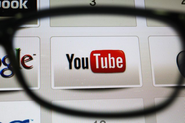 creatorii-de-continut-de-pe-youtube-au-contribuit-in-2024-cu-2,2-miliarde-de-lire-sterline-la-economia-marii-britanii