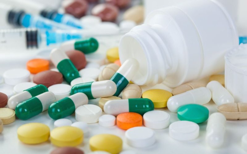 medicamentele-pentru-raceala-te-pot-lasa-fara-permis-auto-–-atentie-la-siropuri-si-pastile-aparent-inofensive