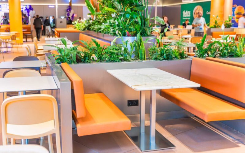 promenada-mall-finalizeaza-prima-etapa-de-modernizare-a-zonei-de-foodcourt-si-deschide-opt-restaurante-noi