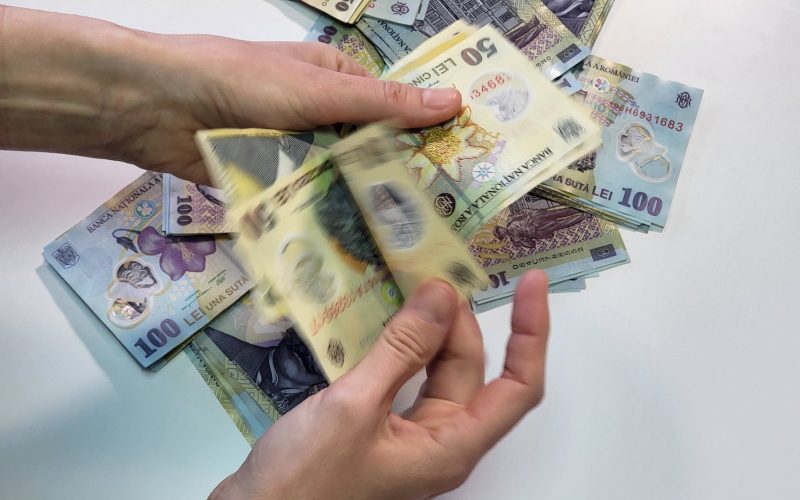 compania-care-plateste-pana-la-500.000-de-euro-angajatilor-care-pleaca-voluntar:-mii-de-oameni-au-acceptat-deja-oferta
