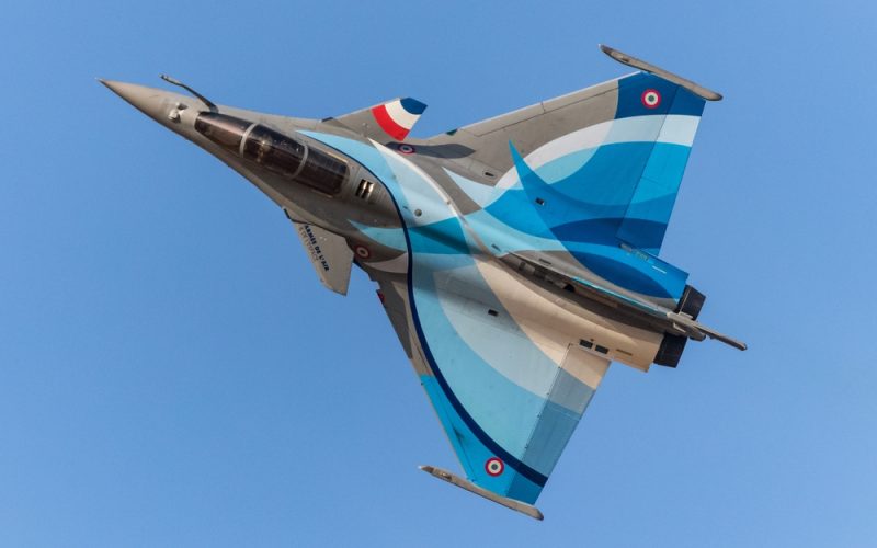 franta-isi-extinde-flota-de-avioane-de-lupta-rafale