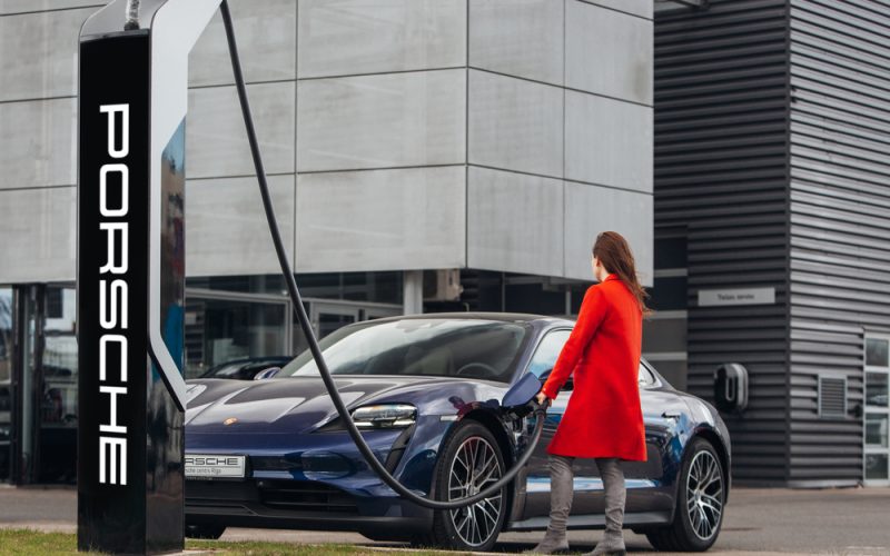 porsche,-pierderi-de-1,1-miliarde-de-dolari-in-trimestrul-al-treilea