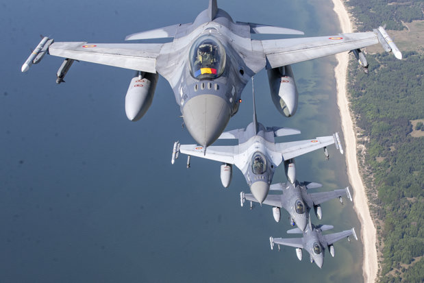 romania-bifeaza-inca-o-escadrila-de-aeronave-f-16-fighting-falcon