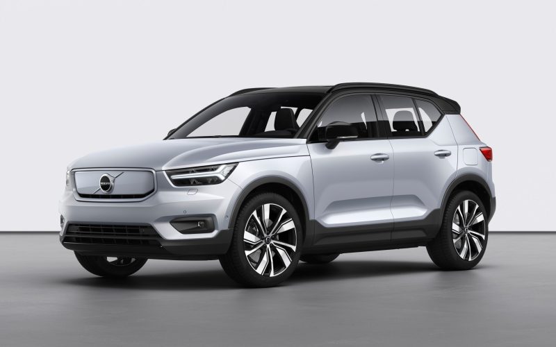 volvo-ofera-un-an-de-electricitate-gratuita-pentru-cumparatorii-de-masini-electrice-–-dar-numai-celor-care-locuiesc-la-casa