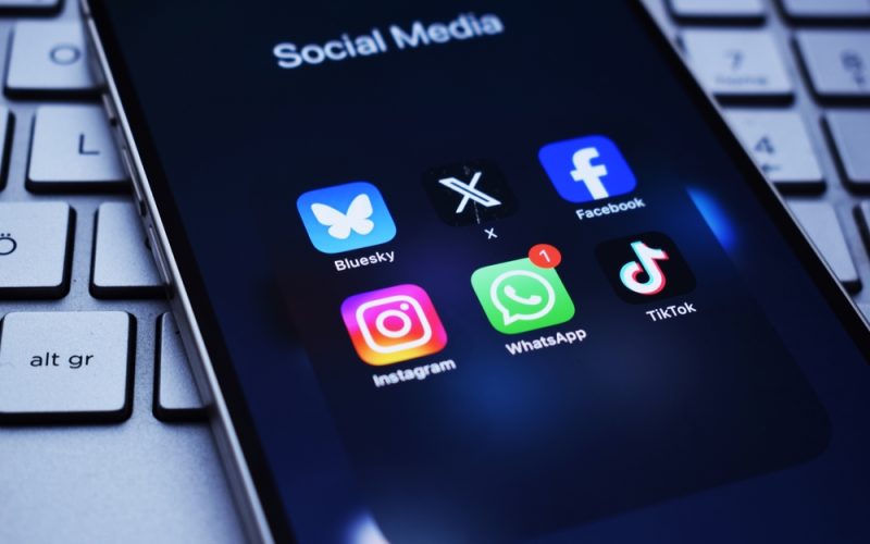 australia-interzice-accesul-minorilor-sub-16-ani-pe-retelele-sociale,-printr-o-lege-fara-precedent