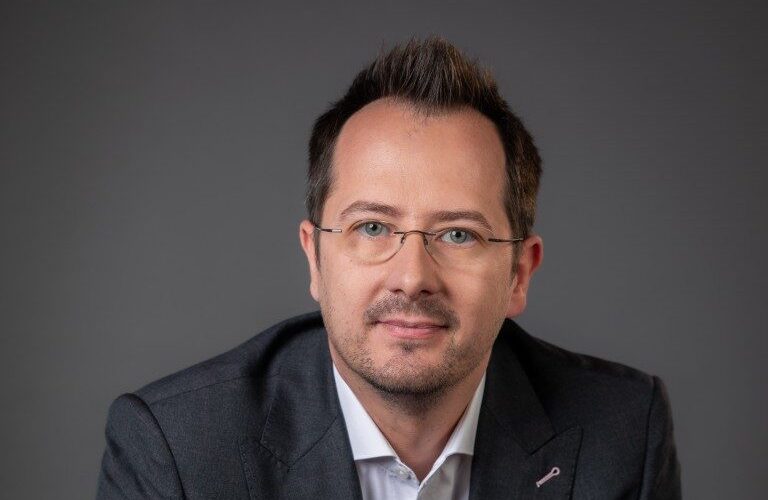 black-friday-2025:-dupa-investitii-de-peste-80-de-milioane-de-euro,-sameday-group-e-pregatit-sa-proceseze-un-milion-de-colete-pe-zi