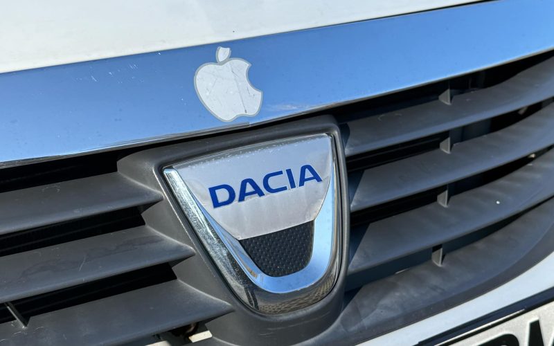 ce-masini-si-au-cumparat-romanii-in-2025,-mai-ales-fara-programul-rabla.-cati-au-optat-pentru-dacia,-care-au-fost-alternativele-populare