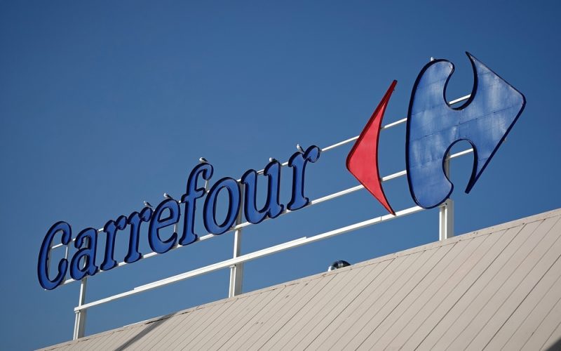 carrefour-isi-remodeleaza-strategia-globala