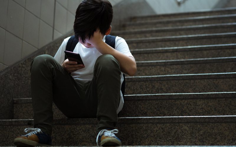 prima-tara-europeana-care-se-pregateste-sa-blocheze-accesul-copiilor-sub-15-ani-la-retelele-sociale.-danemarca-anunta-o-masura-fara-precedent