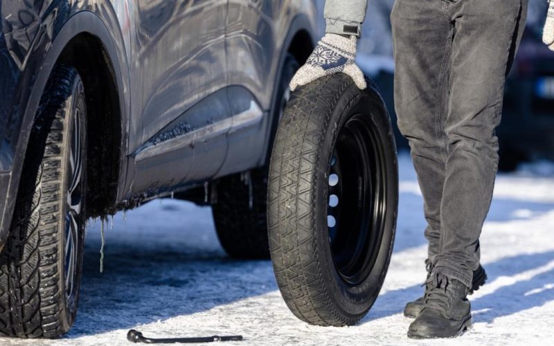 temperatura-la-care-trebuie-sa-ai-cauciucuri-de-iarna-montate.-nu-conteaza-luna-din-an