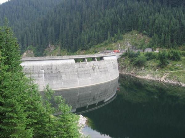 electromontaj-are-un-nou-proiect-strategic-pentru-hidroelectrica:-retehnologizarea-statiilor-de-pompare-petrimanu,-jidoaia-si-lotru-aval