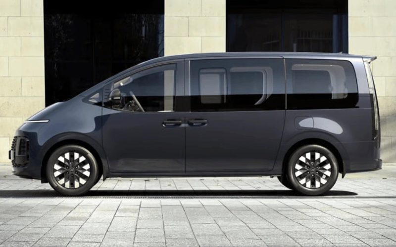 hyundai-lanseaza-masina-electrica-cu-noua-locuri-si-are-toate-ingredientele-pentru-un-succes-enorm.-detaliile-care-fac-diferenta-in-2026